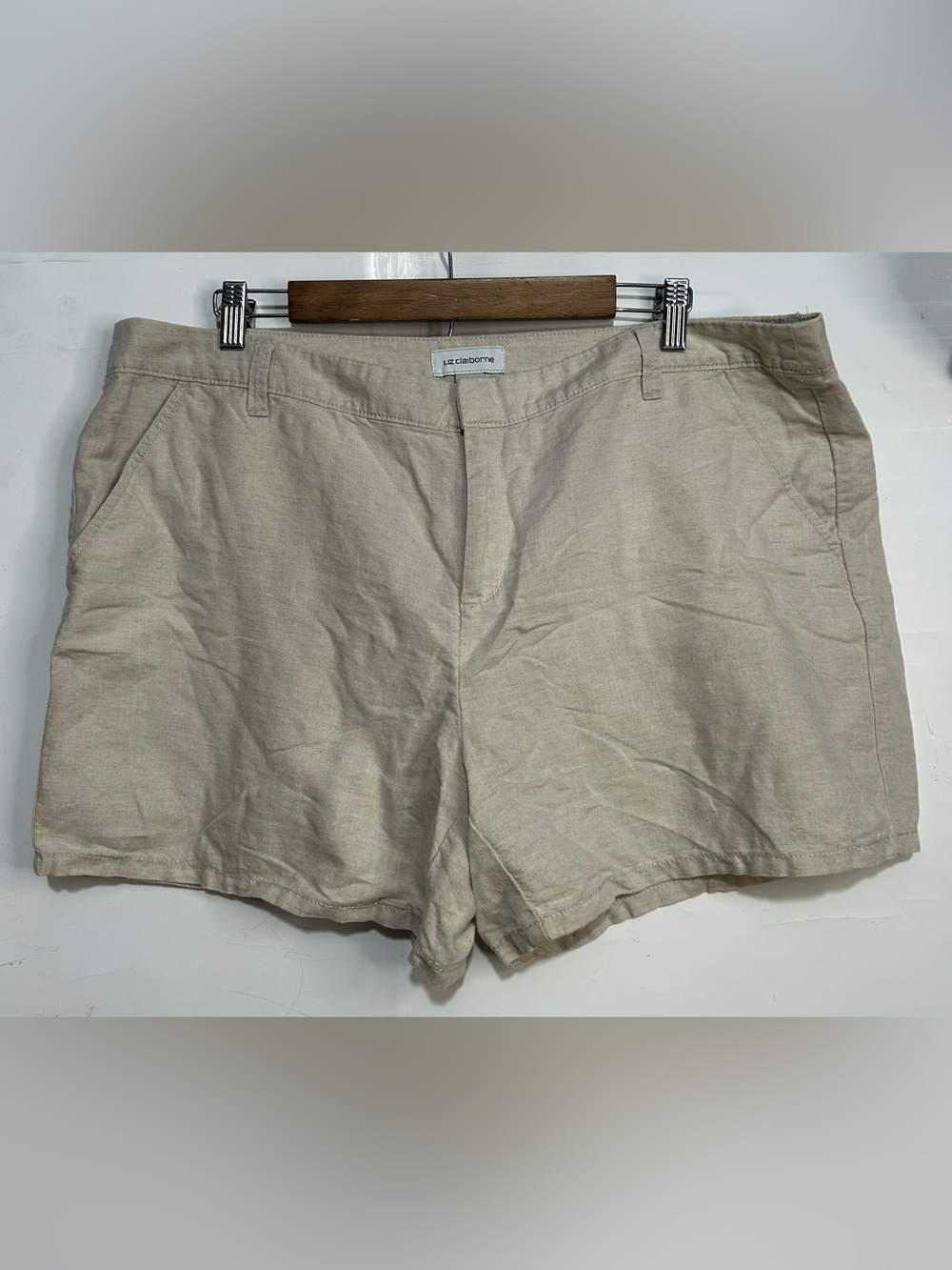 5 for $25🔥Liz Claiborne Tan Linen Blend Shorts Size 16‎